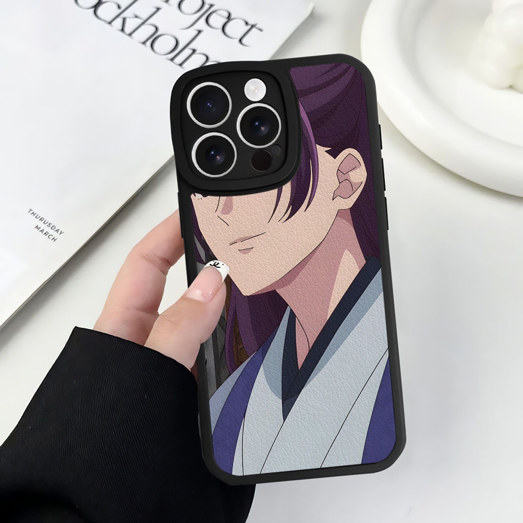 薬屋のひとりごと The Apothecary Diaries 【iPhone 16シリーズ対応】シリコンスマホケース（レザー調） 材質：シリコン